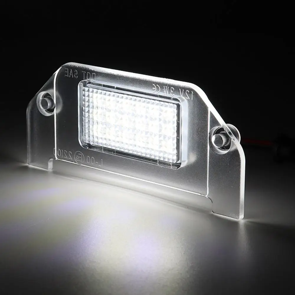 

1PCS 6000K White 18-SMD LED Number License Plate Light For Dodge Charger Challenger Chrysler LED chips12V 3W License Plate Lamp