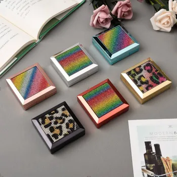 

Diamond Contact Lens Case Personality With Make Up Mirror Women Companion Box Portable Travel Kit Box Abs Diamond Square