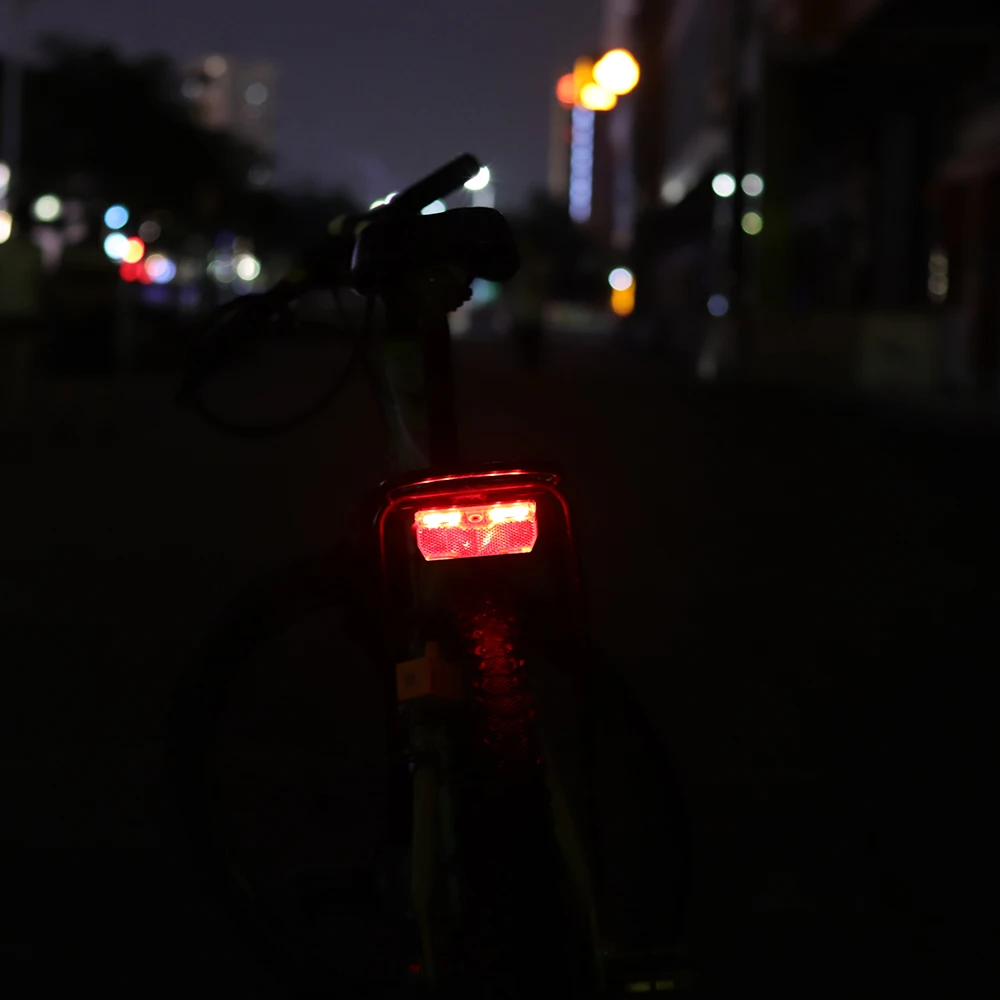 Велосипедный задний фонарь для велосипеда задний фонарь отражатель использовать 2 шт. AAA батареи для езды на велосипеде задняя стойка несущей лампы с велосипедный отражатель света
