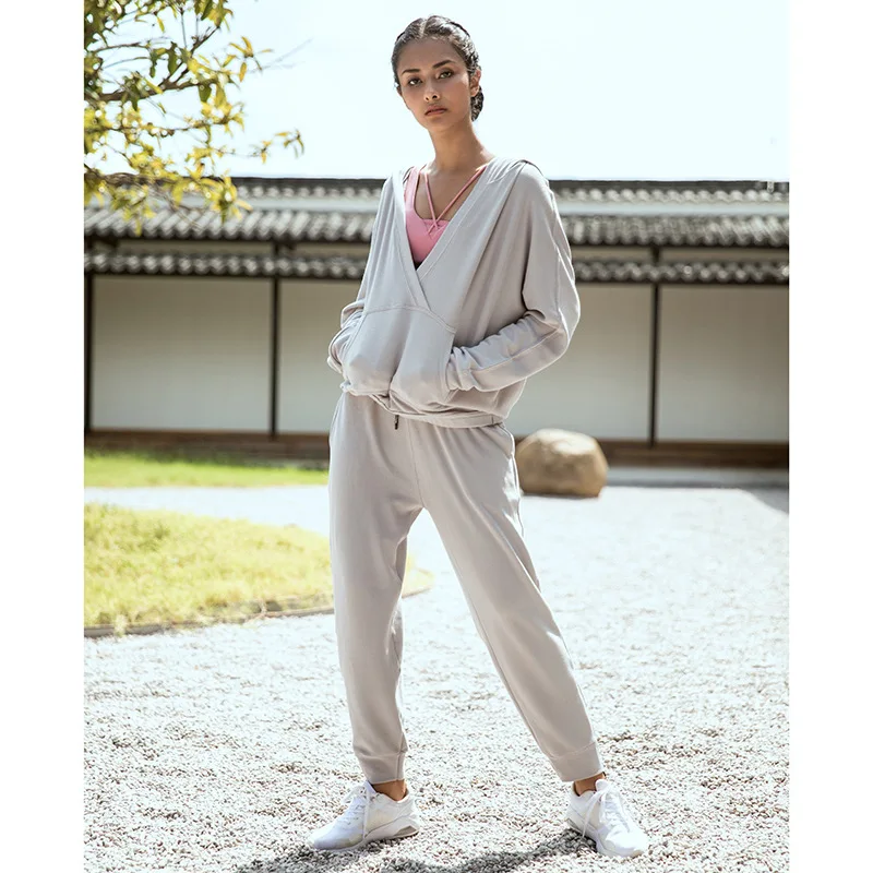 light gray set Хорошее качество для женщин Йога фитнес тренажерный зал дзен стиль медитация Повседневный стиль с капюшоном брюки набор костюм хлопок ткань - Цвет: light gray set
