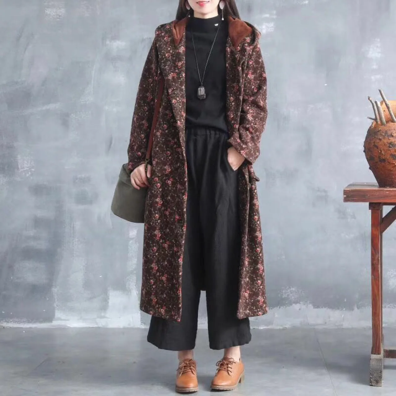 

New Style Loose And Plus-sized Cotton Linen Winter Literature And Art Retro Floral Print Hooded Long Coat Women's plus Wool Comf