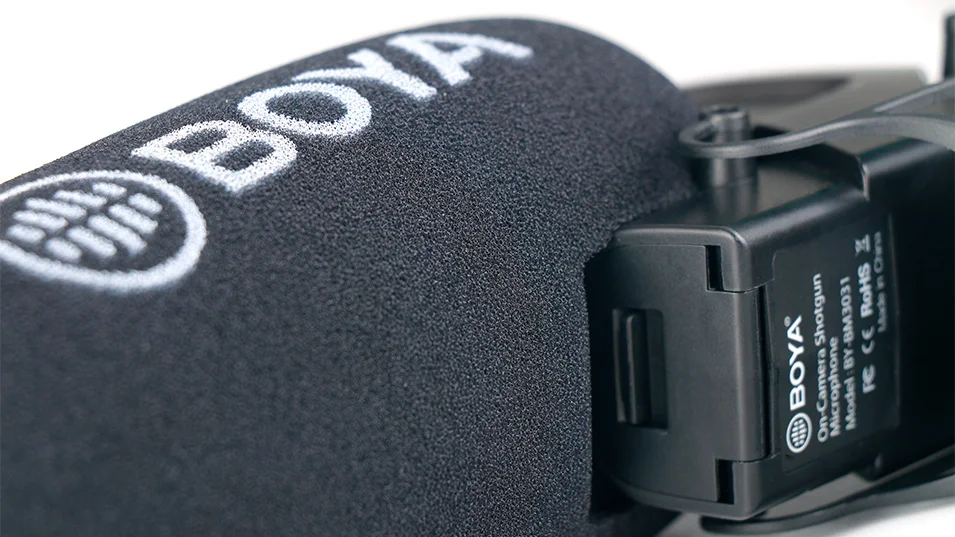 BOYA BY-BM3030 On-camera направленный микрофон для DSLR камеры s видео аудиозаписывающие устройства 3,5 мм разъем конденсаторный микрофон с 1/4 винтом