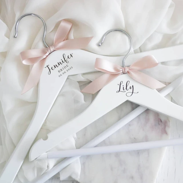 Natural Hanger, Simple Leaves – Bridesmaid Hangers