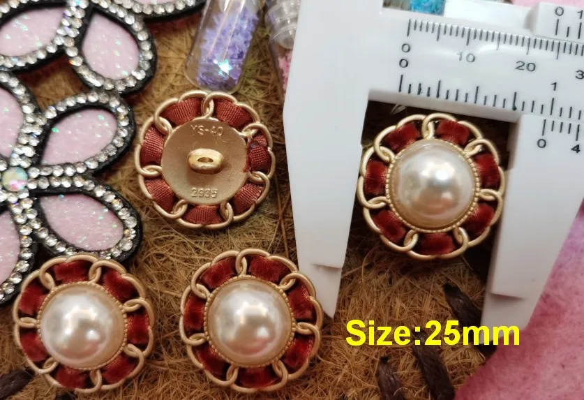 NO4 Size 25mm D Новинка, 10 шт., модная Высококачественная куртка из золотистого металлического сплава, пальто на пуговицах, рубашка, пальто на пуговицах, размер 25 мм - Цвет: NO4 Size 25mm D