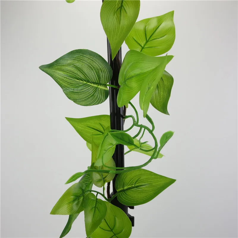 Best Selling Green Simulation Green Vine Rattan Plant Vine Leaves Simulation Plastic Fake Plants Home Decor Accessories