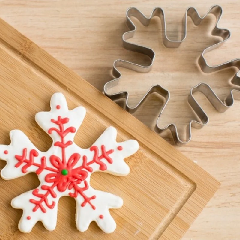 Stainless Steel Christmas Snowflake Cookie Cutters Biscuit Embossing Mold Bread Cake Stamping Decorating Tools | Дом и сад