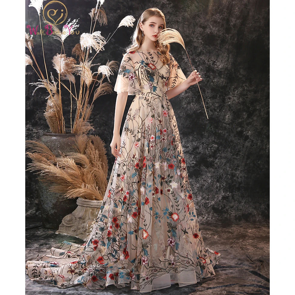 Naeem Khan Multicolor Floral Embroidered Gown | Lyst