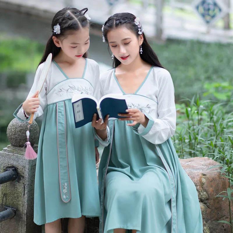 Платье Hanfu с вышивкой в стиле ретро для мамы и дочки, пижамы, одежда для мамы, детей, женщин и маленьких девочек, платье для мамы и дочки