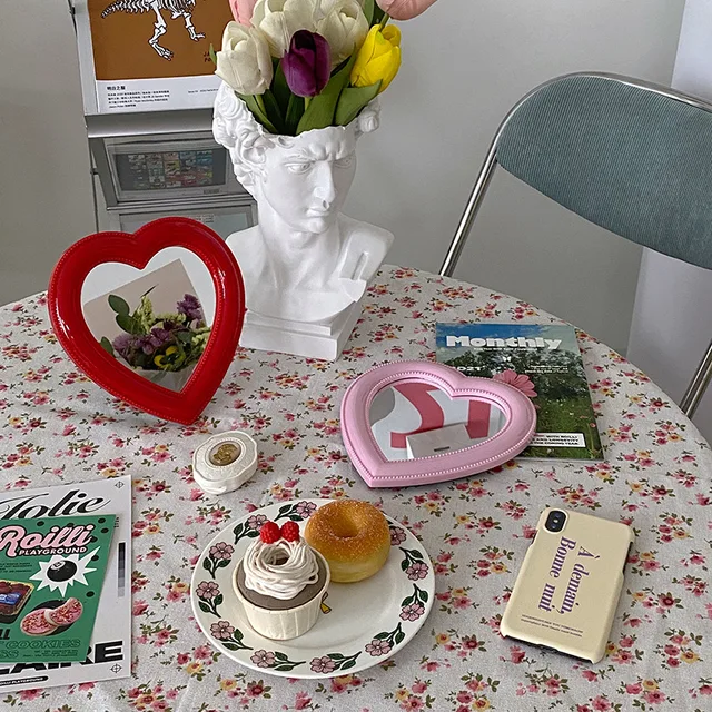 เกาหลี Heart Shape กระจก Ins สไตล์ติดผนังเดสก์ท็อปขนาดเล็ก Makeup กระจกตกแต่งแบบพกพาความคิดสร้างสรรค์ของขวัญ 1