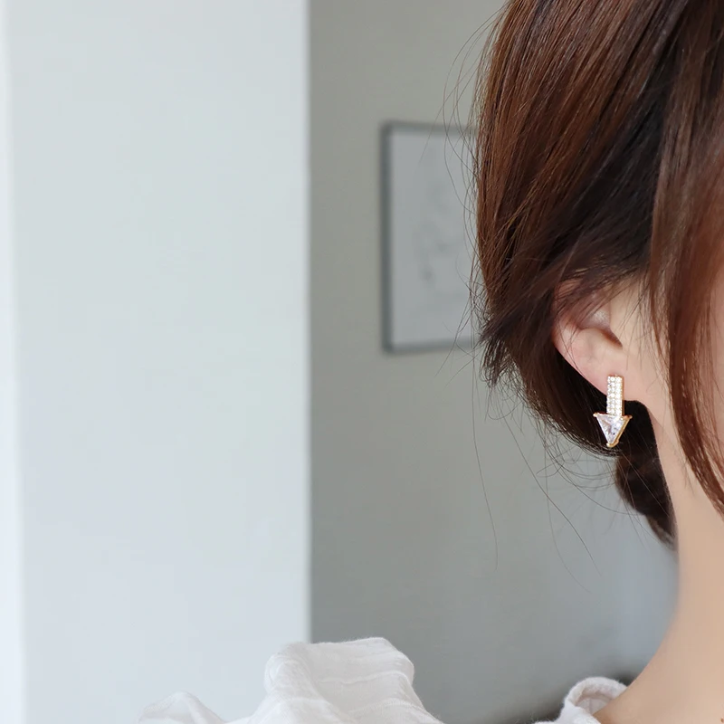 Korean Trendy Asymmetry CZ Tassel Arrow Women Earring Bling Transparent Pave Cubic Zirconia Stud Earring Daily Jewelry Pendant - Image 2