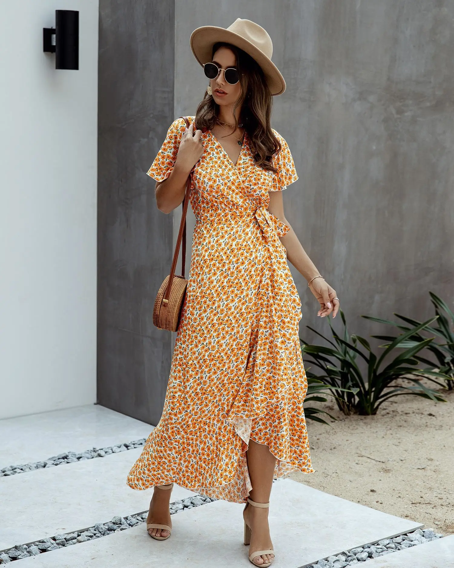 Summer Maxi Dress Women Polka Dot Sexy V Neck Ruffles Short Sleeve Holiday Long Beach Sundress Ladies Lace Up Wrap Party Dresses