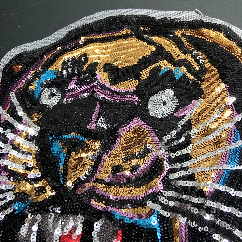 WUYUCONG большой тигр патчи Sew om расшитые блестками Животные Вышитые аппликации для одежды куртка Швейные DIY Аксессуары 1 шт