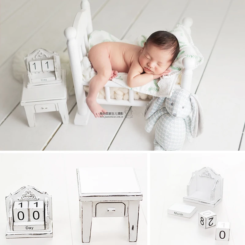 Handmade Baby Milestone Cards Square Engraved Wood Infants Bathing Gift Newborn baby Props Calendar Photograph Accessories