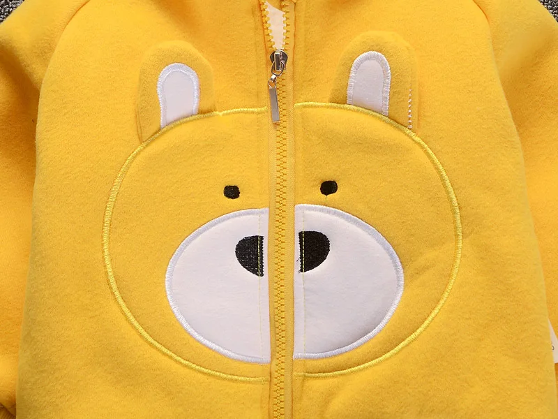 10377642207_1815648144