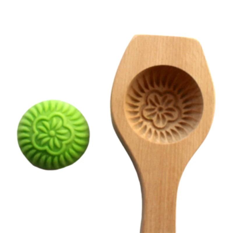 3D Flower Pattern Eco-Environmental Traditional Wooden Cookie Carved Round Wooden Mould Easy Clean Gift for Family Home