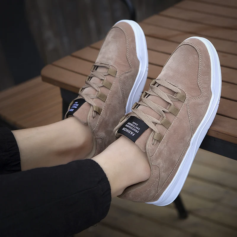 

Autumn casual non-slip men's shoes black shoes Korean version of the wild student tide shoes men's XL plus fertilizer