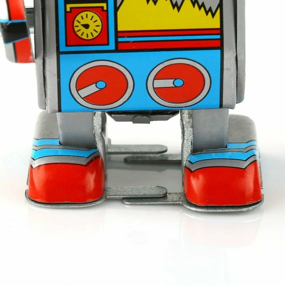 Mini Vintage Retro Tin Wind Up Tin Robot Clockwork Movable Toy Collectible Decoration Model Toy Boys Xmas Gift Collection