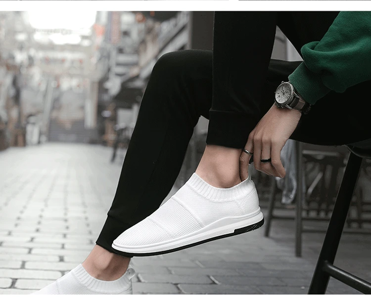 Breathable Sport Athletic Running Shoes for Men Breathable Stretch Socks Sneakers Men Super Light Outdoors Jogging Trainers