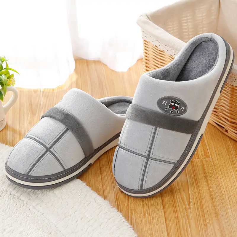 

Men's big size 29 30 cm short plush slippers for male winter indoor fuzzy slides man slippers 2020 new