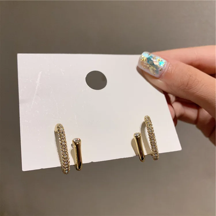 Korean Style Vintage Gold Double Layers Hook Geometric C Crystal Stud Earrings for Women