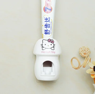 Hello kitty милый набор зубных щеток для полоскания рта Бесплатный удар зубная паста соковыжималка настенная Полка Ванная комната Детский держатель чашки для зубной щетки - Цвет: Pink squeezer