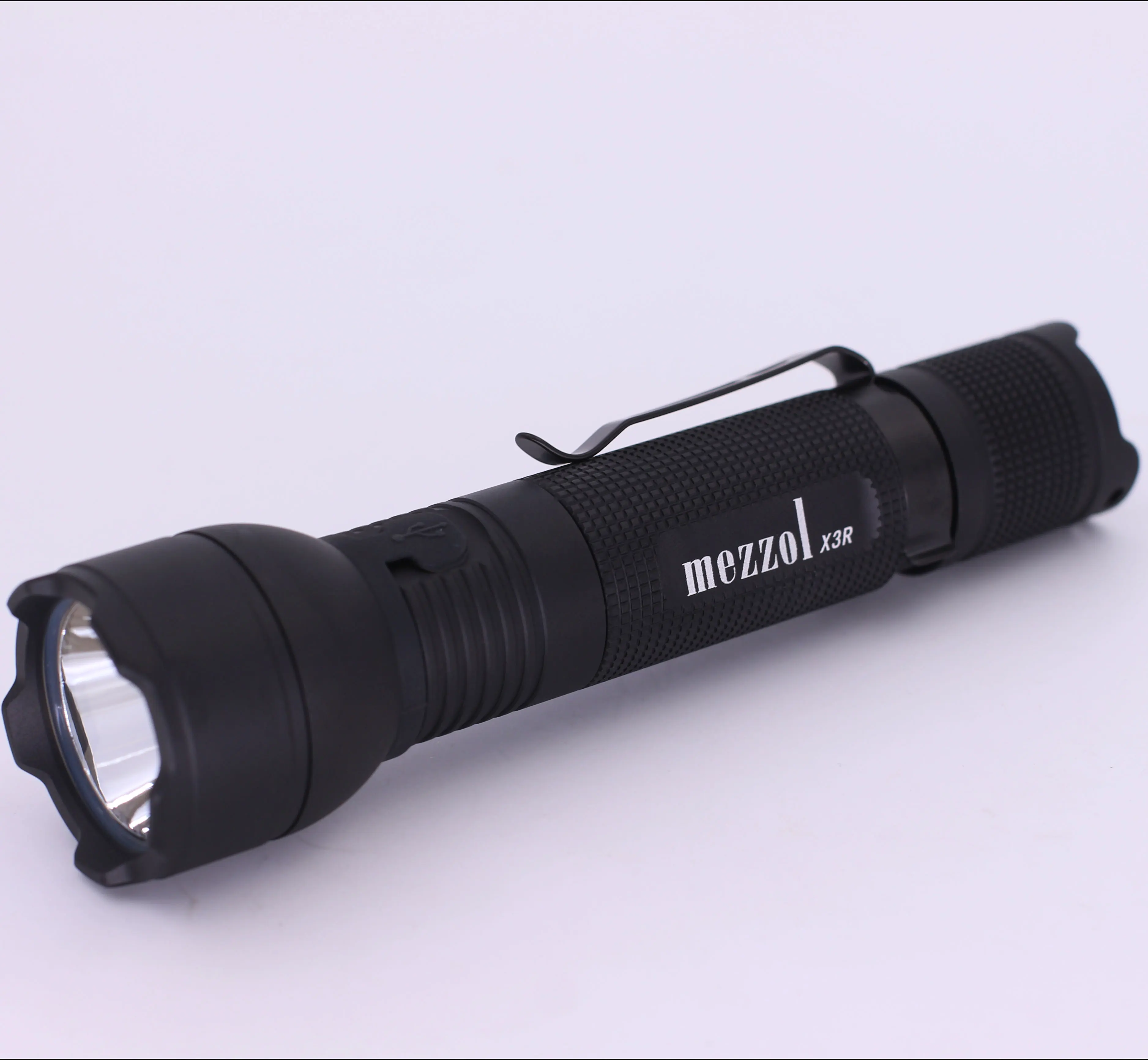 

mezzol X3R usb led flashlight camping light, lamp,for bicycle 800LM