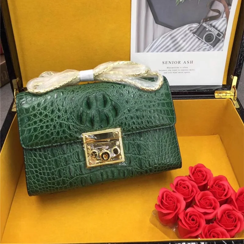 Petit sac exotique en crocodile | Sac à rabat en véritable alligator | Épaule chaîne