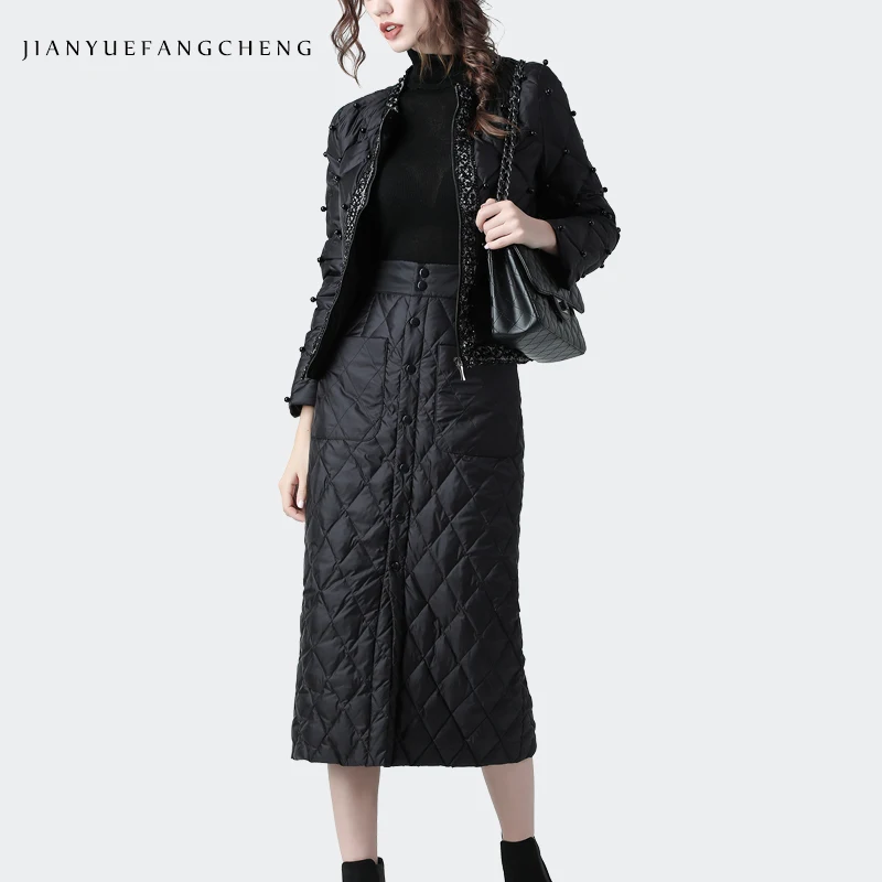 Модная куртка на утином пуху для женщин, теплая утолщенная короткая зимняя пуховая куртка с бусинами, слегка Большие размеры, уличная Женская пуховая куртка s