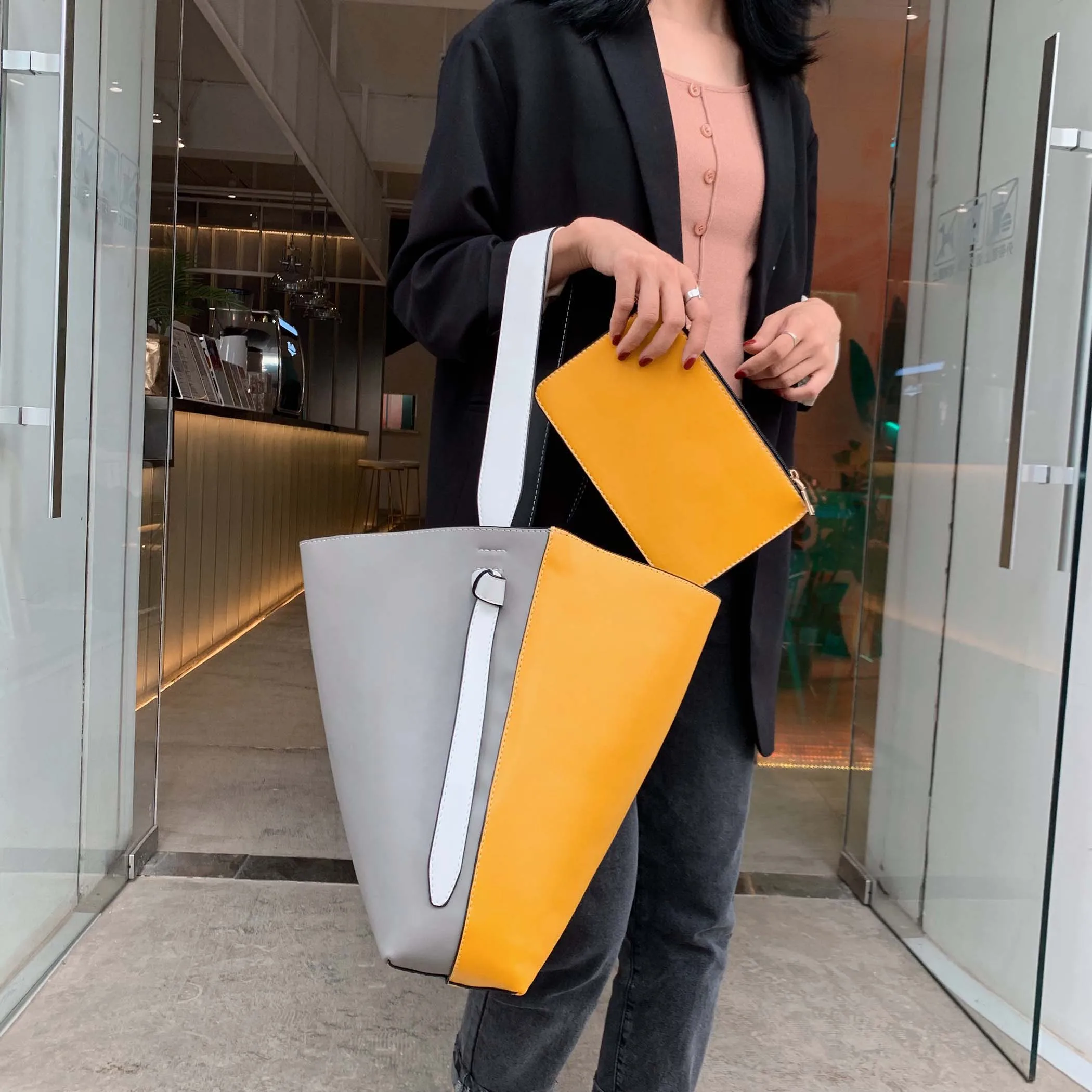 

Contrast Color PU Leather Bucket Bag For Women 2019 Quality Luxury Shoulder Messenger Bag Female High Capacity Handbag and purse