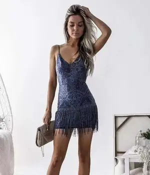 

2020 Women Summer Sexy V Neck Spaghettli Strap Backless Diamonds Tassel Sparkly Black Bodycon Bandage Dress Female Club Dresses