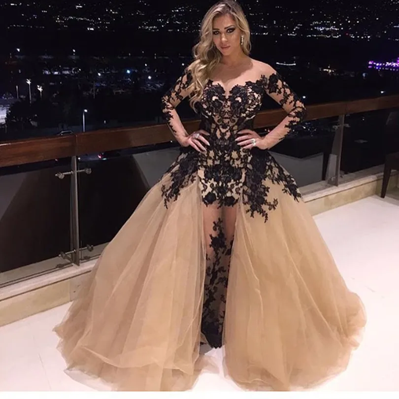 

2018 New High Quality Hot Arabic Design Saudi Arabia Long Sleeve Black Applique Party Evening gown mother of the bride dresses