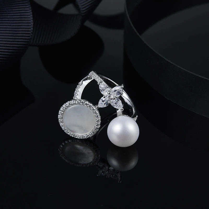 12434888012_608711273