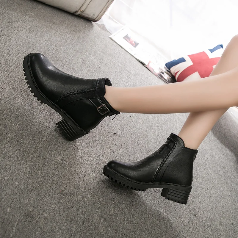 Women's Ankle Boots Zipper Square heel Vintage Print Leather Shoes for Women Buckle Strap Round Toe Casual Short Boots Shoes