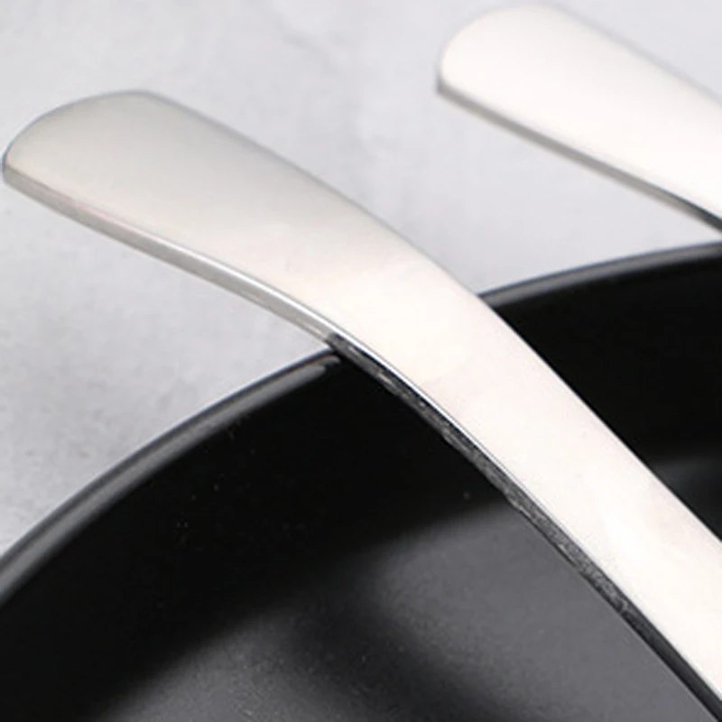 304 stainless steel large spoon household thickening spoon tableware 15*4 and 13.5*3.5