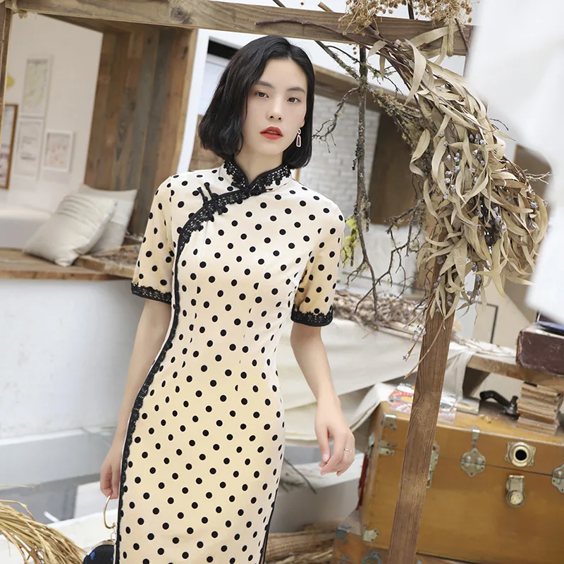 LZJN 2019 New Women Chinese Traditional Cheongsam Elegant Slim Oriental Style Lace Dresses Long Qipao Dot Print Half Sleeve (7)