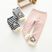 Новые стильные зимние детские теплые брюки в Корейском стиле плотные очень мягкие леггинсы в полоску с рисунком пингвина для девочек