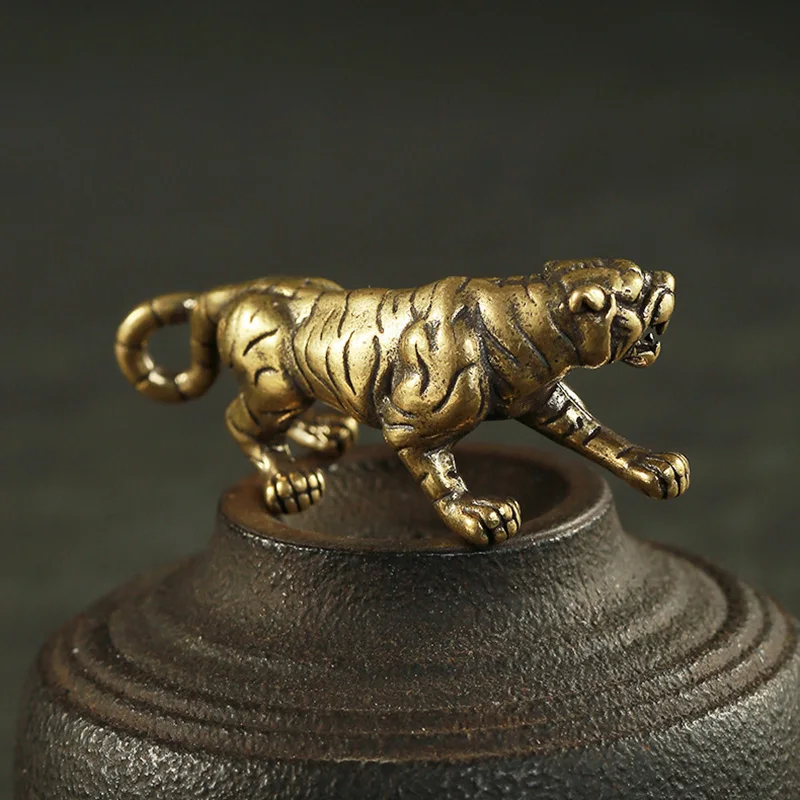 Pure Copper Solid Vintage Tiger Miniature Figurines Table Decoration Accessories Brass King Of Beasts Zodiac Animal Small Statue