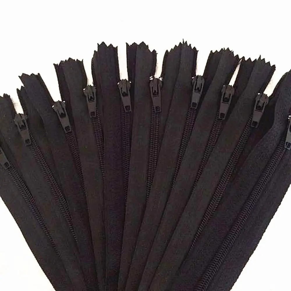 Set of 10 Multi-Length Nylon Zippers in 20 Vibrant Colors for Tailoring and Sewing Crafts
