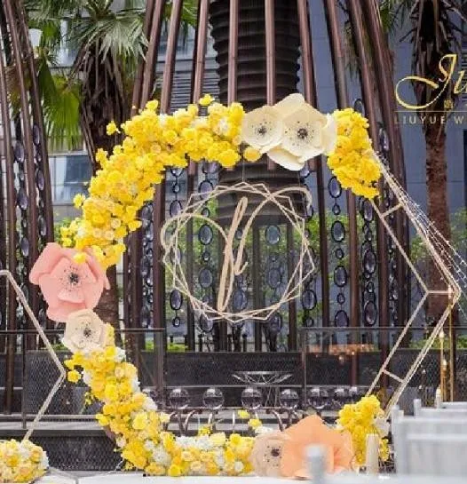 Wedding backdrops flower vase props display iron hexagonal arches rack metal frame stand for grand event stage party decoration