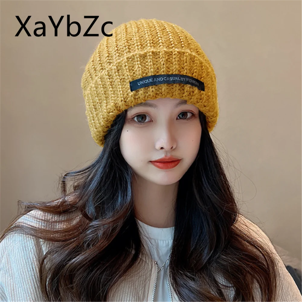 Женская осенне-зимняя трикотажная шапка с большими головками | Аксессуары для