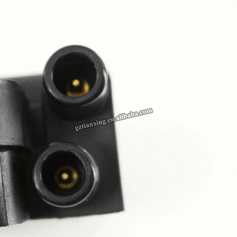 UF-359 Катушка зажигания для Mercedes-Benz C320 CLK320 E320 ML350 Chrysler Crossfire UF359 5C1226 A0001587303 A0001587803 50981388AA