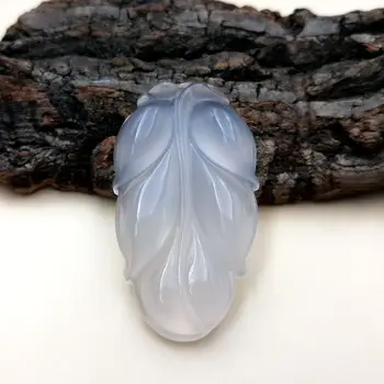 

Hot Sale Natural White Ice Agate Leaf Chalcedony Gold Branch Jade Leaf Pendant