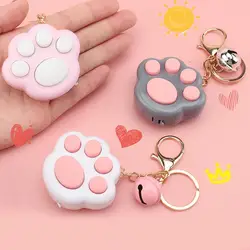 Llavero con forma de pata de gato para el hogar, minillavero de mano de obra exquisita, creativo, diario, LED