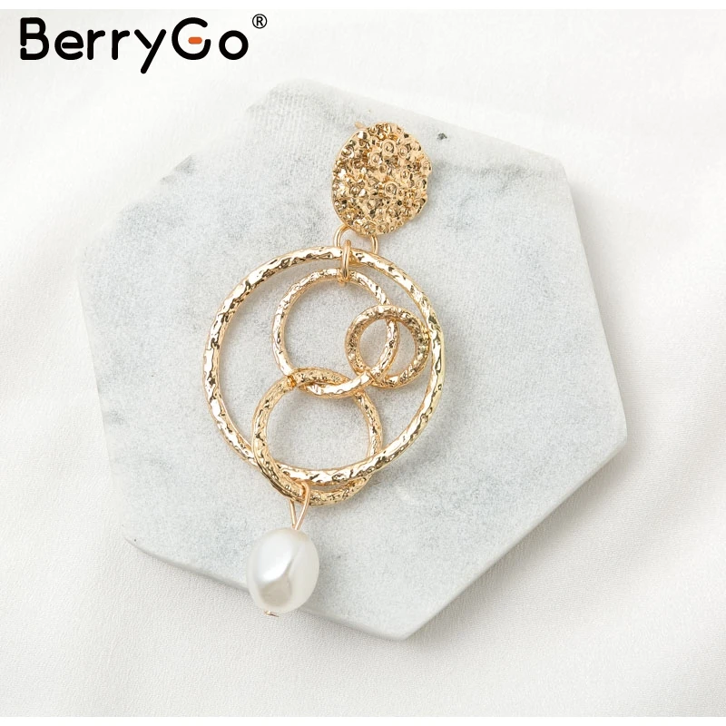 BerryGo винтажные длинные серьги с жемчугом женские элегантные женские круглые Цветочные Золотые серьги уличная осень зима женские серьги