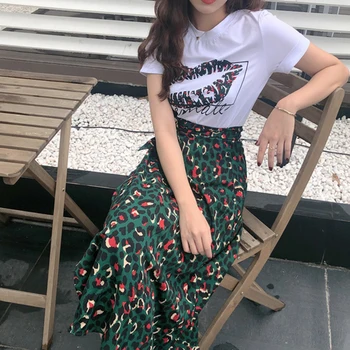 

Lip Print T-shirt Women Summer Short Sleeve Crew-neck T-shirt Letter Print Tops