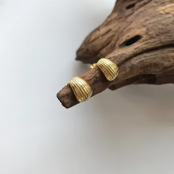 

mini 100% Authentic 925 Sterling silver Gold Engraved Little Shell Shape Stud earrings FINE jEWELRY TLE836