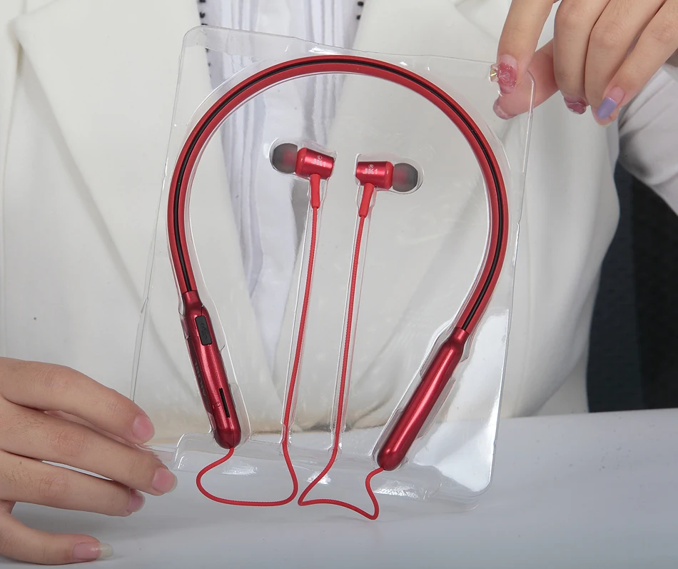 Free shipping Bluetooth earphone movement Neck style Wireless bluetooth Waterproof and sweatproof Support memory card