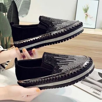 

2020 Autumn women flats shoes platform sneakers shoes leather suede shoes slip on flats heels creepers moccasins E16-49