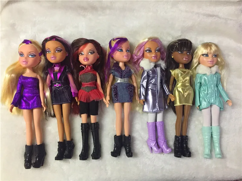 23cm Original mode Action Figure originale Bratz poupée cheveux rouges avec des vêtements habiller poupée meilleur cadeau pour enfant