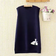 Милый вышитый жилет с кроликом, Женский вязаный жилет с милым животным, повседневный ассиметричный свитер без рукавов с круглым вырезом